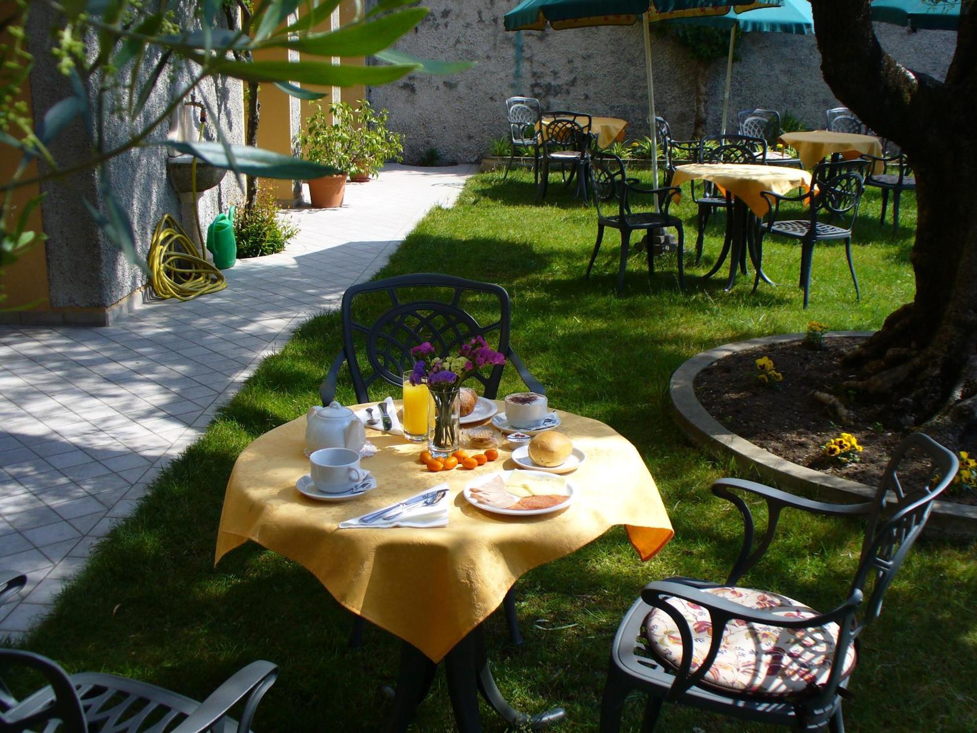 Hotel Tiziana Garni Gargnano Exterior photo